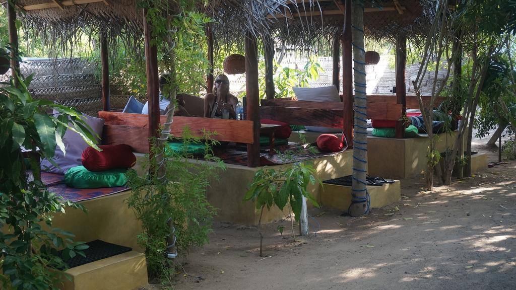 Zimbay Hotel Arugam Bay Buitenkant foto