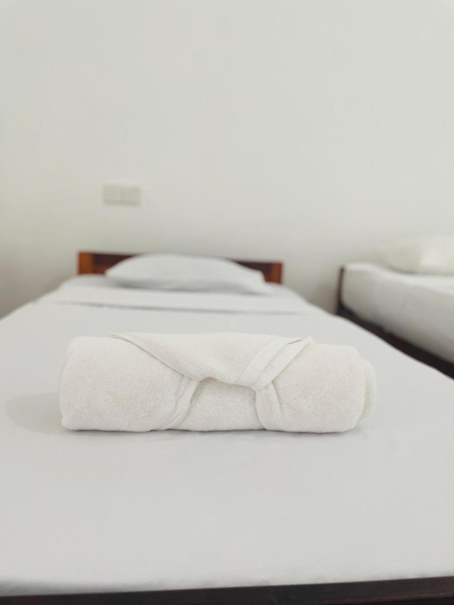 Zimbay Hotel Arugam Bay Buitenkant foto