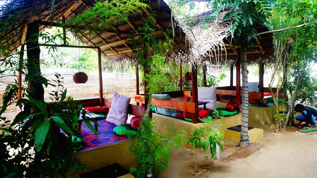 Zimbay Hotel Arugam Bay Buitenkant foto